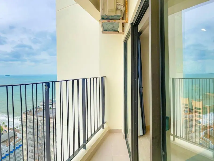 Нячанг: HighSea GoldCoast Superview Apartment