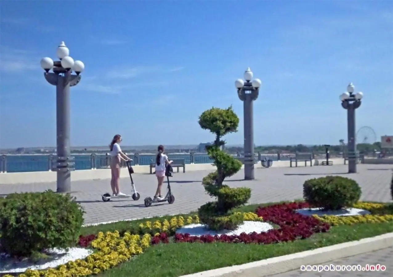 Анапа: Тургенева 151а