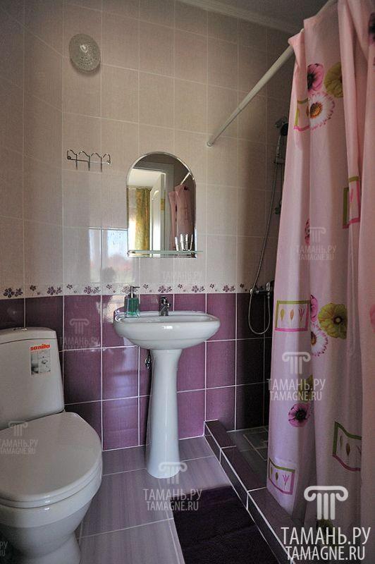 Голубицкая: Jardine Guest House