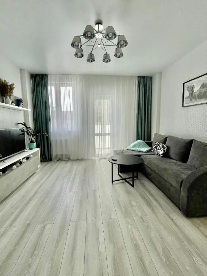 Калининград: Dream Apart on Sovetskii avenue