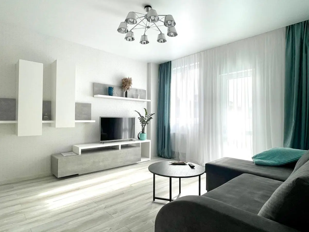 Калининград: Dream Apart on Sovetskii avenue