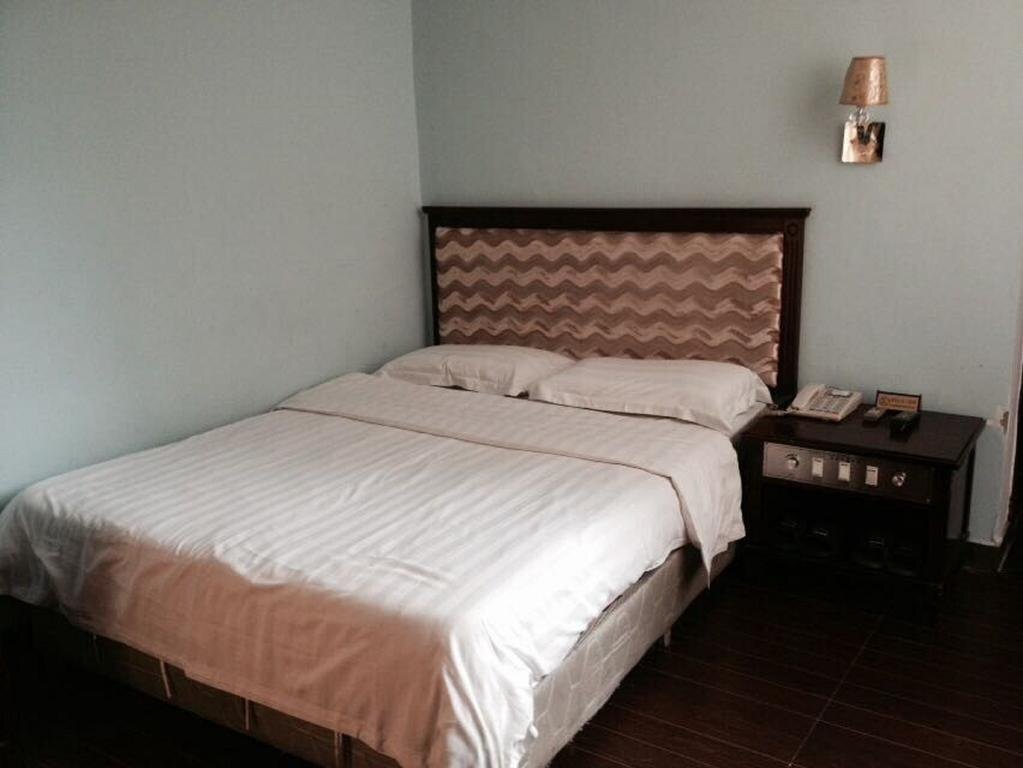 Гуанчжоу: Guangzhou Dragon Hotel Zhujiang New Town Branch