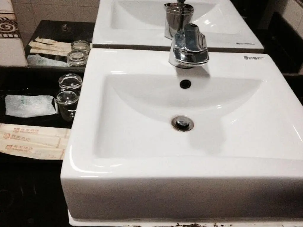 Гуанчжоу: Guangzhou Dragon Hotel Zhujiang New Town Branch
