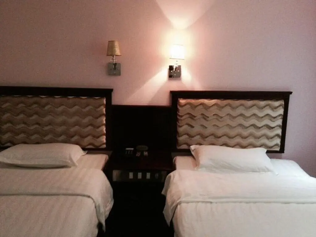 Гуанчжоу: Guangzhou Dragon Hotel Zhujiang New Town Branch
