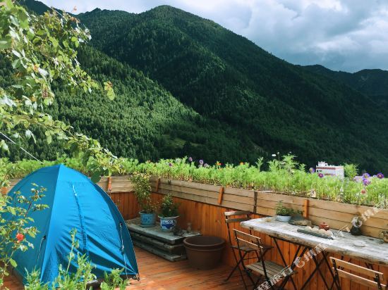 Вэньчуань: TQ Hostel