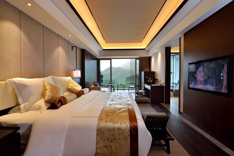Hongzhushan Hotel — фото 1