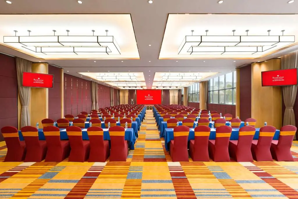 Фошань: Ramada Foshan Nanhai