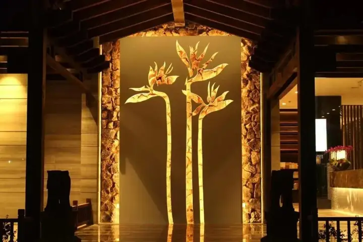 carousel image 4