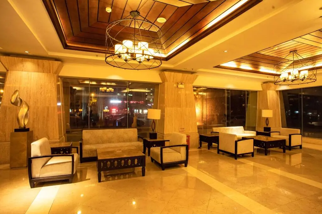 Вэнчен: Waika Hotel