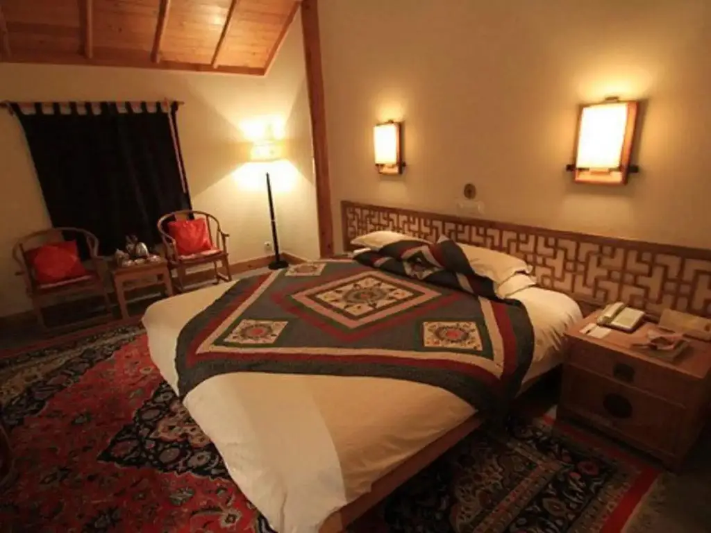 Цзюцюань: The Silk Road Dunhuang Hotel