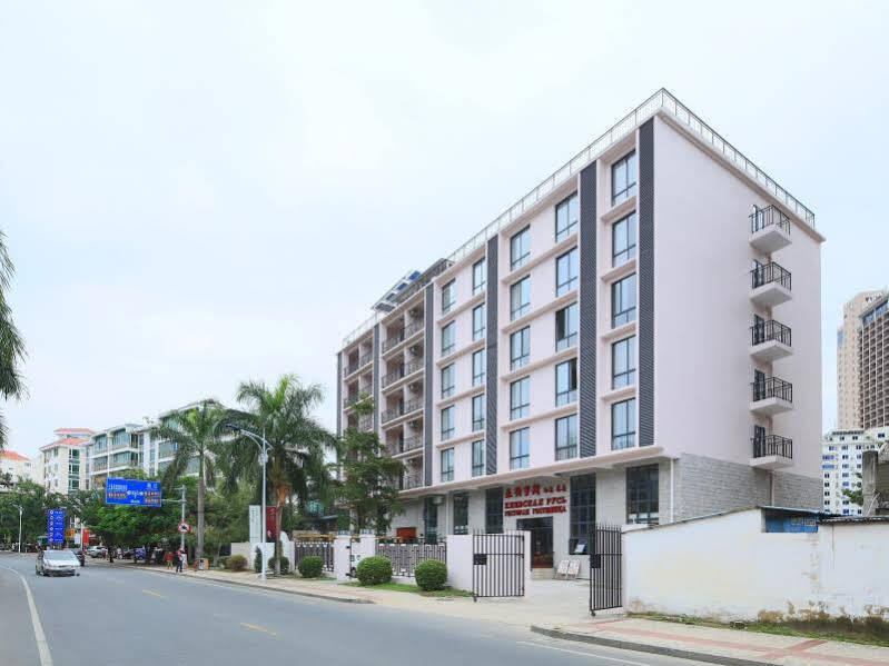 Sanya Ji Fu Rose Holiday Hotel — фото 1