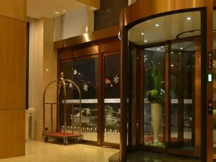 Нинбо: Yitel Ningbo Old Bund Hotel