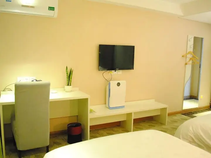 Чжэнчжоу: Dianliandian Health Hotel Zhengzhou