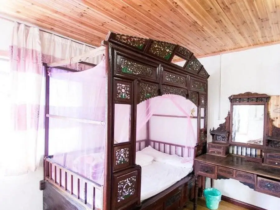 Jinshuiloutai Hotel - Zhouzhuan — фото 1