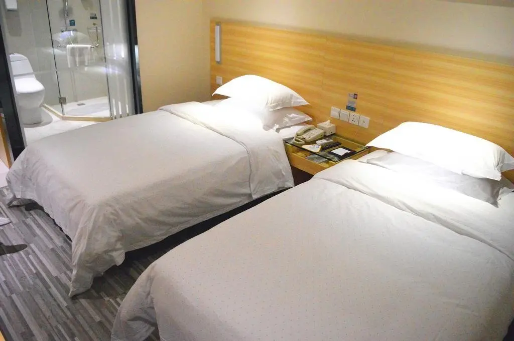 Чжаньцзян: City Inn Zhanjiang Chikan Li Jiao Qiao