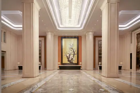 Sheraton Grand Wuhan Hankou Hotel — фото 1