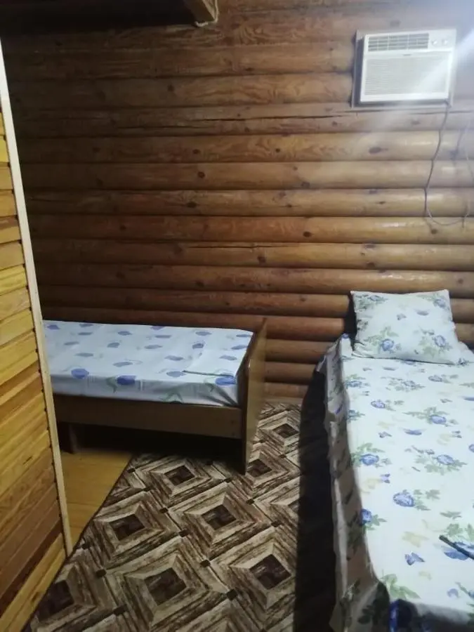 Геленджик: Гостевой дом СемьЯ