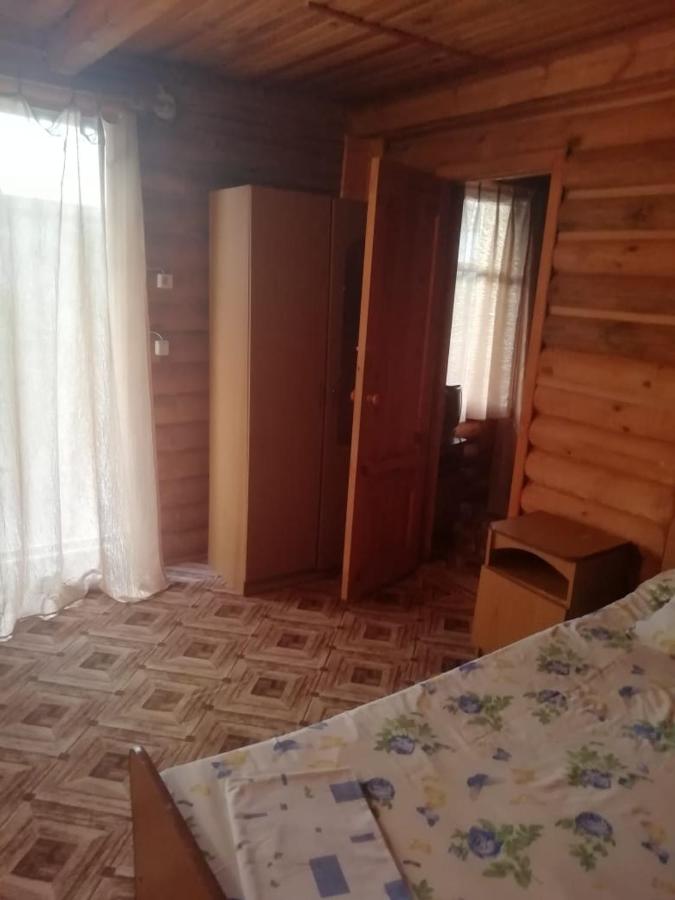 Геленджик: Гостевой дом СемьЯ