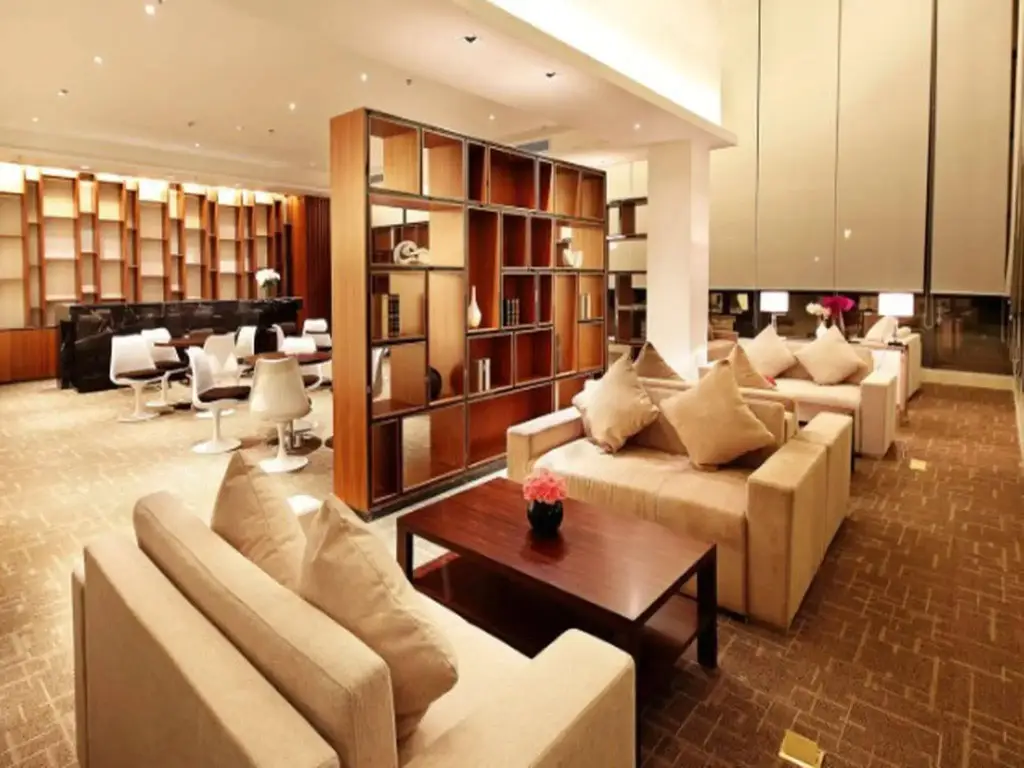 Гуанчжоу: Panyu Yuwa Serviced Residences