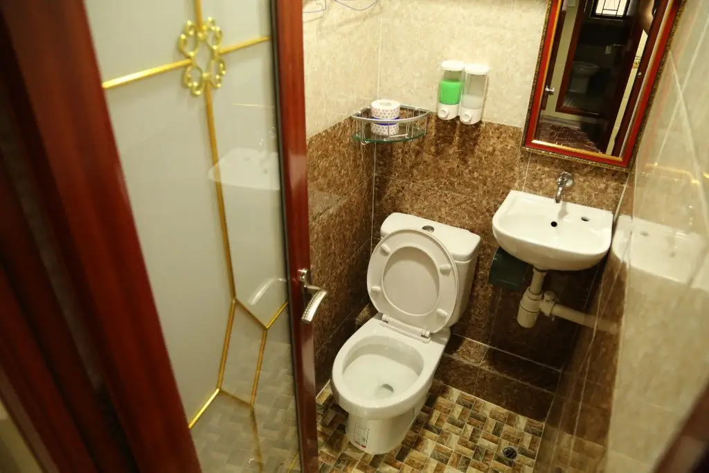 Гонконг: New Shanghai Guest House