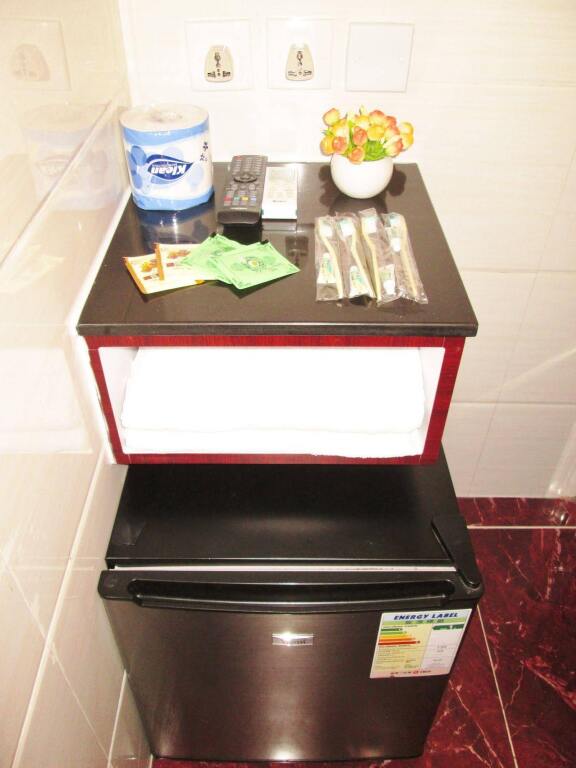 Гонконг: New Shanghai Guest House