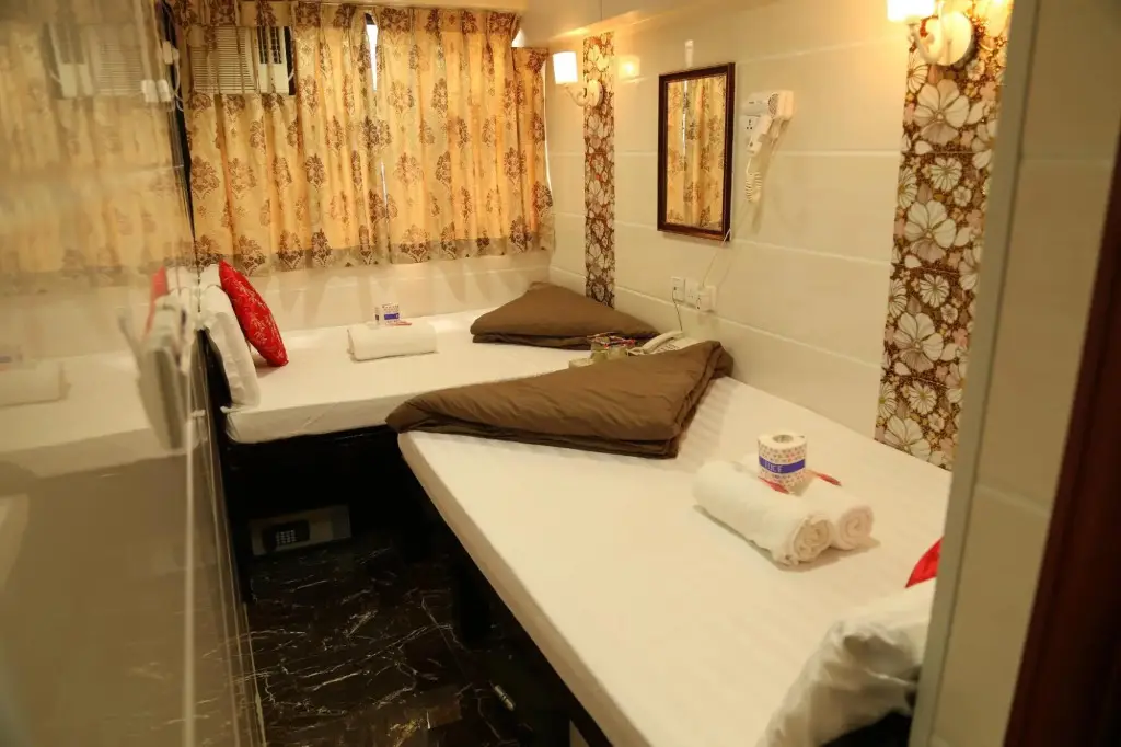 Гонконг: New Shanghai Guest House