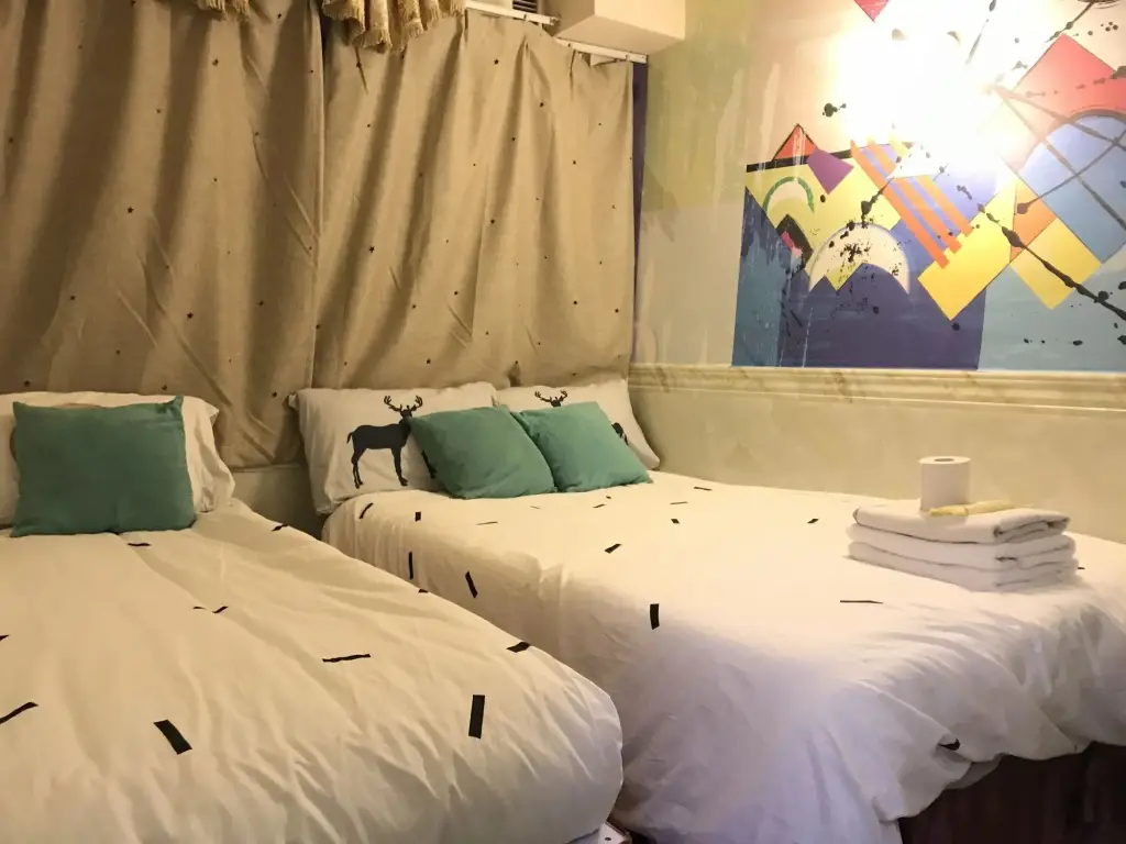 Коулун: Grand Motel