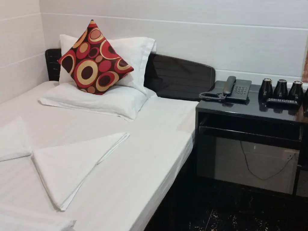 Гонконг: Cebu Inn