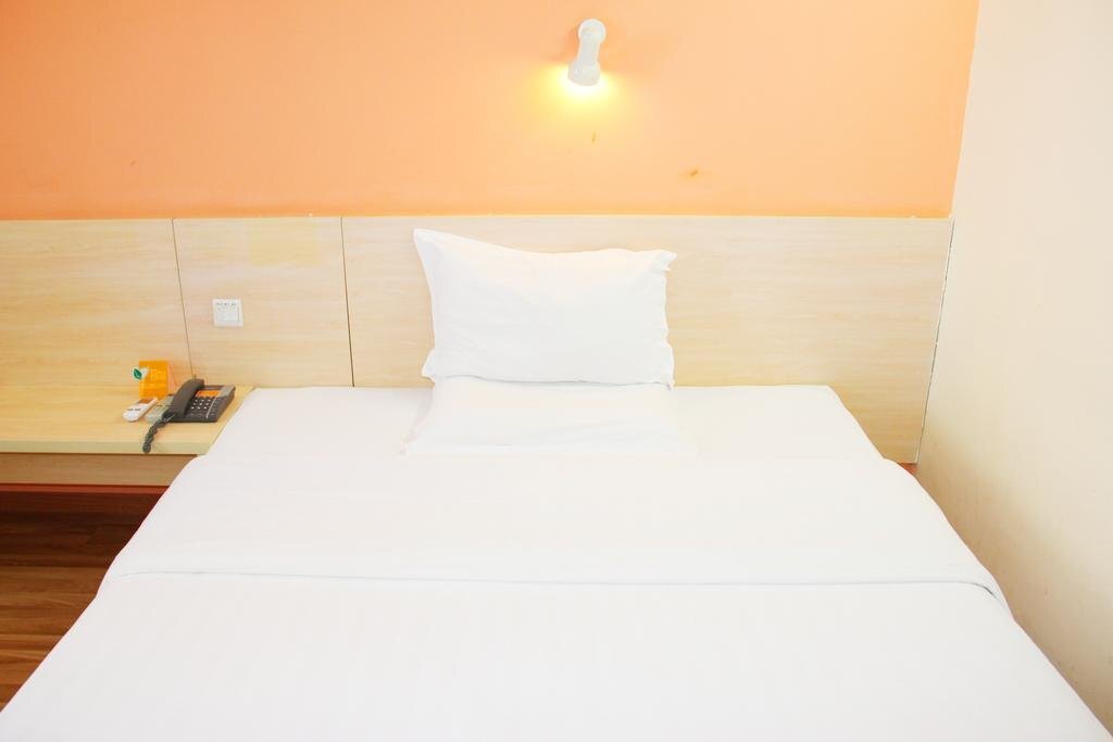 Гуанчжоу: 7Days Inn Guangzhou Panyu Avenue changlong