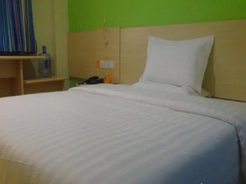 Линьфэнь: 7 Days Inn Linfen Railway Station Branch