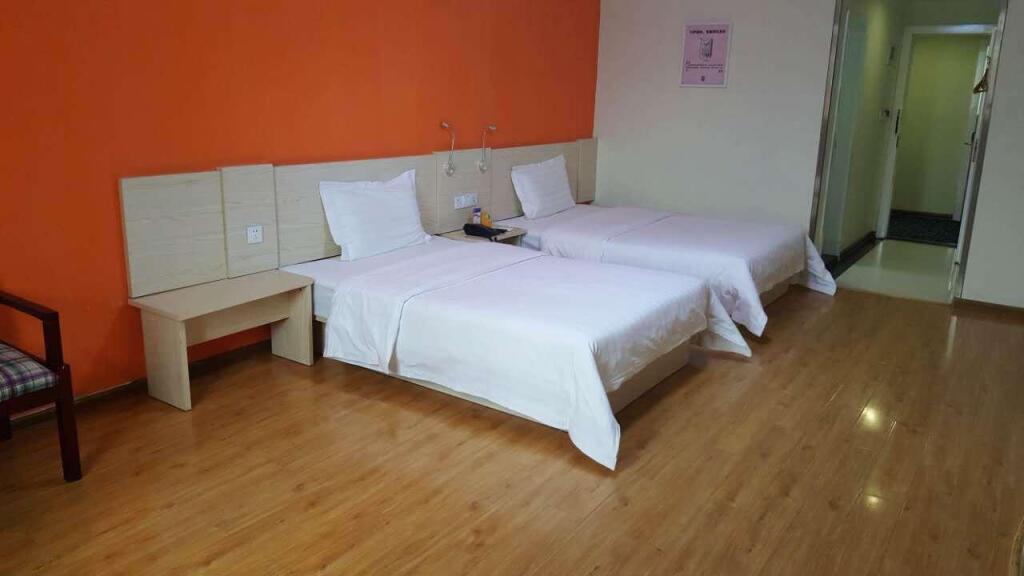 7 Days Inn Changsha Jingwanzi International Furniture Square Branch — фото 1