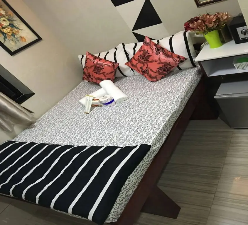Гонконг: Skycity Hostel