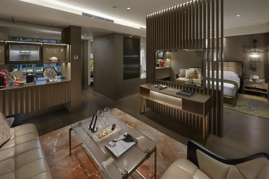 Гонконг: Mandarin Oriental The Landmark, Hong Kong