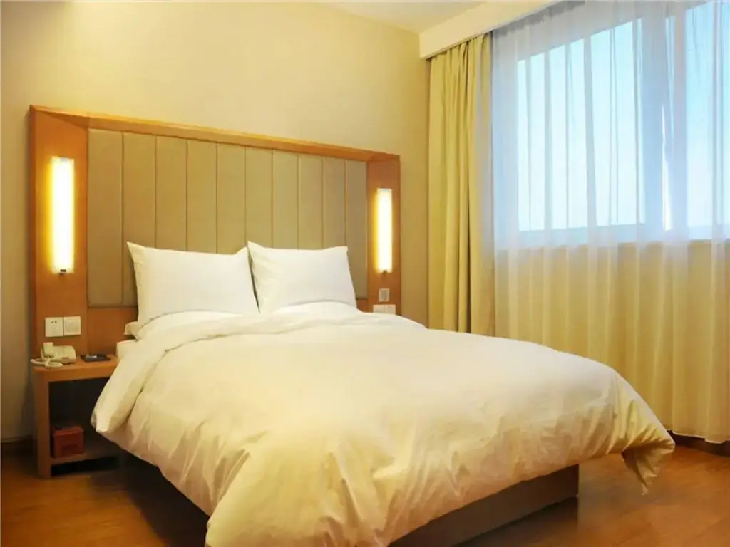Тяньцзинь: JI Hotel Tianjin Binjiangdao