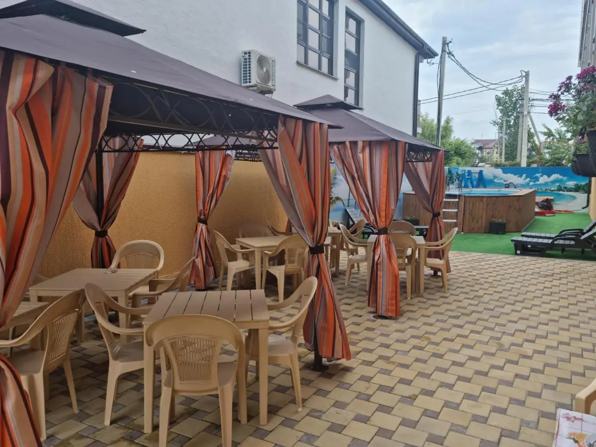 Витязево: Legenda Guest House