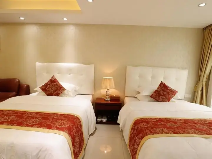 Гуанчжоу: Guangzhou Pengman Apartment Huanshidong