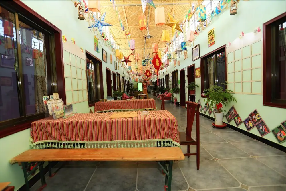 Цзюцюань: Dunhuang 8090 Guest House
