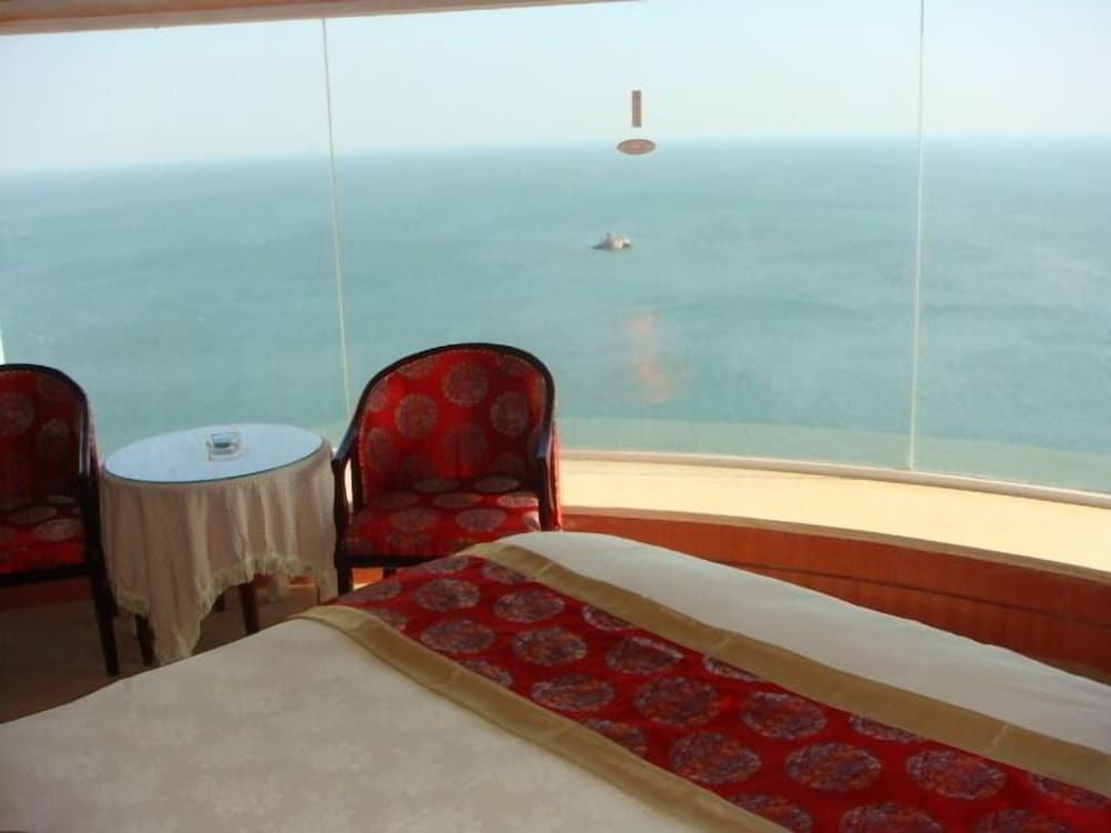 Циндао: Qingdao Donghai Hotel