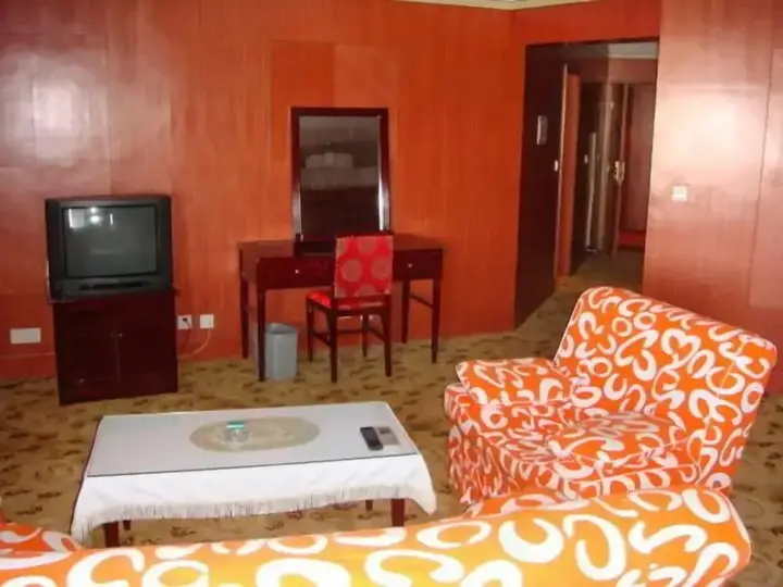 Циндао: Qingdao Donghai Hotel
