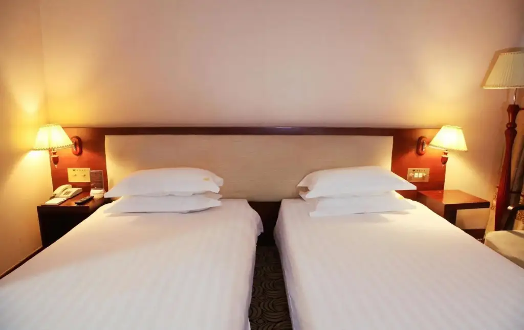 Гуанчжоу: Jin Ying Hotel - Guangzhou