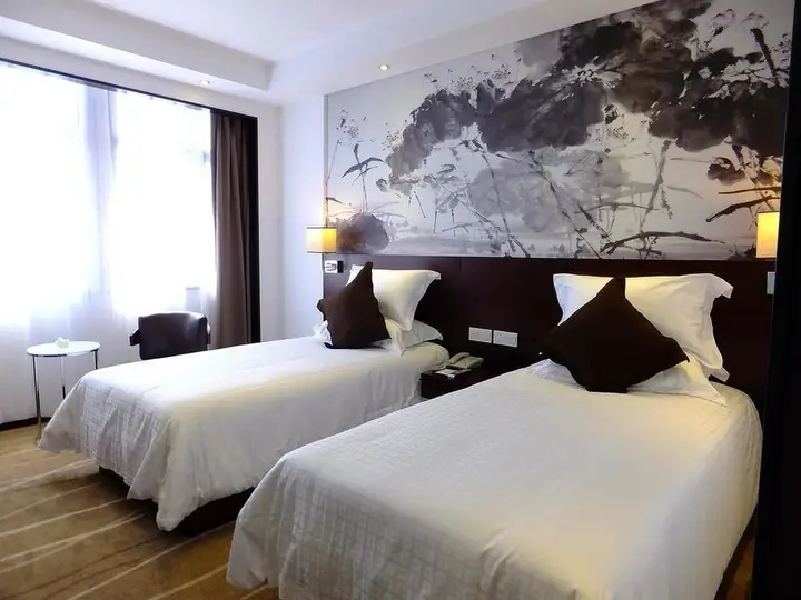 Шанхай: Dazhong Hotel