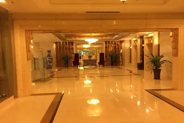 Чэнду: Chengdu Xinliang Hotel