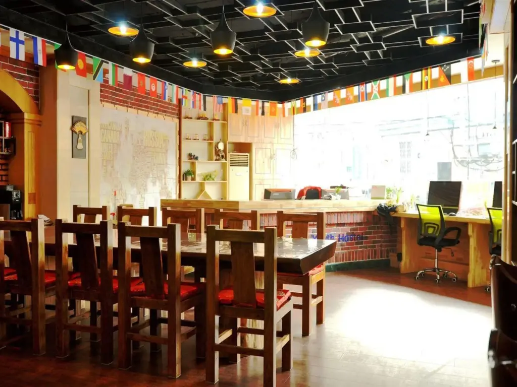 Циндао: Free Line Youth Hostel Qingdao Zhanqiao Railway Station