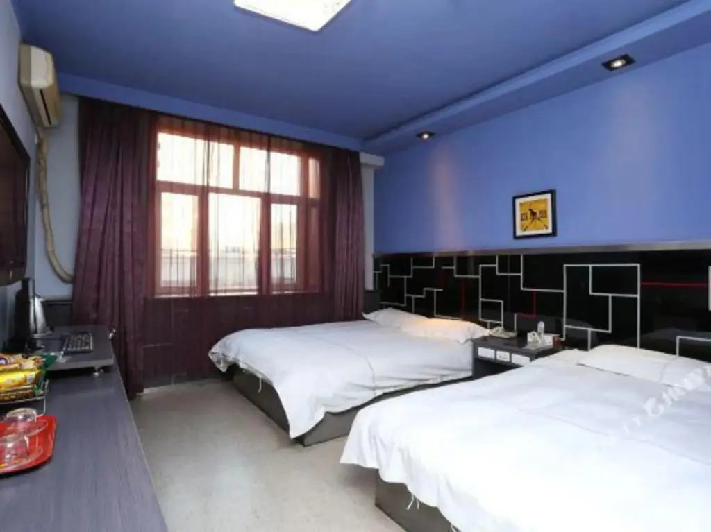 Харбин: Xilong Hotel