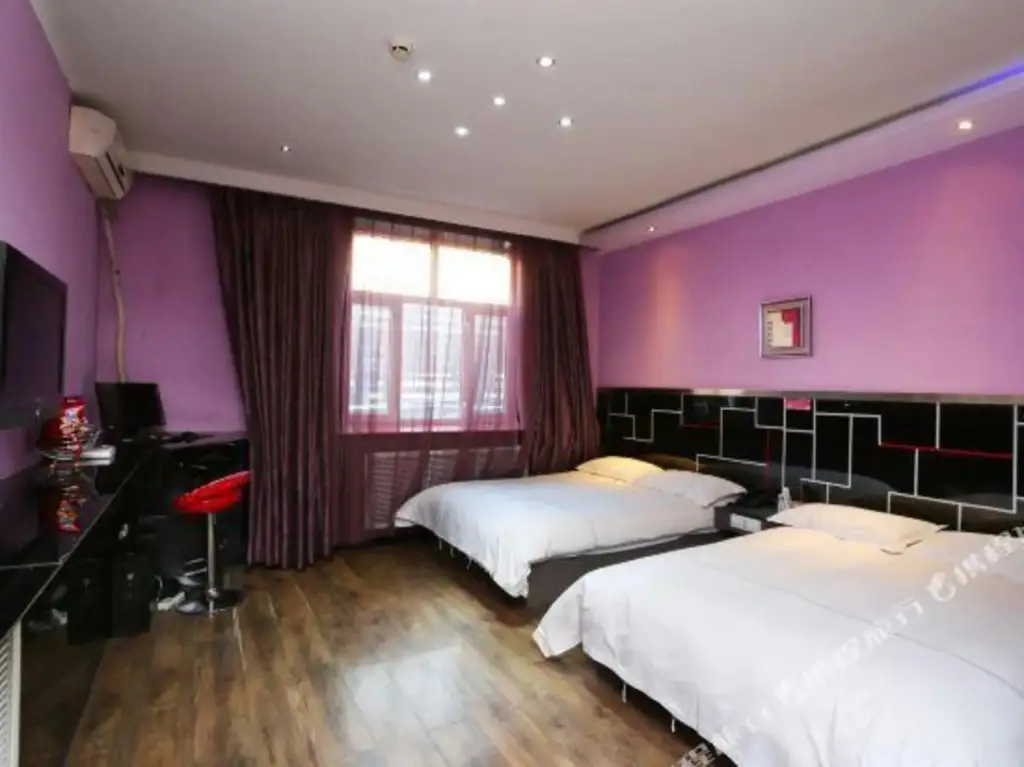 Харбин: Xilong Hotel
