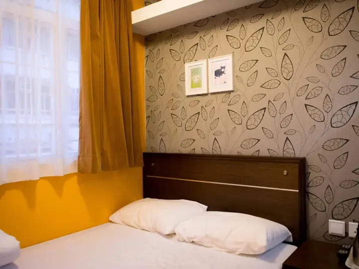 Гонконг: Tempo Inn West Kowloon HSR Station