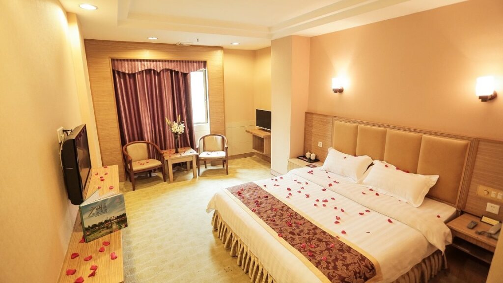 Гуанчжоу: Li Wan Hotel Guangzhou Airport Branch