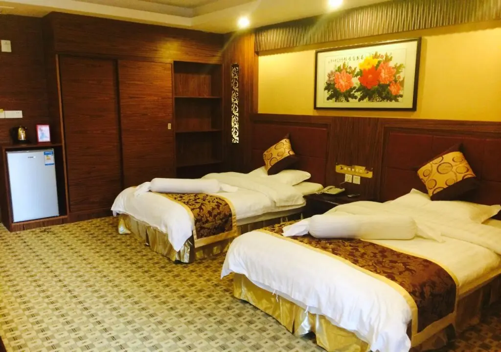 Гуанчжоу: Li Wan Hotel Guangzhou Airport Branch