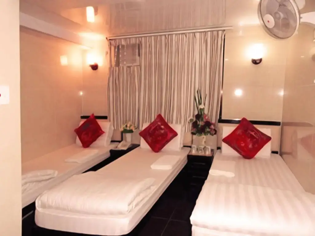 Гонконг: Dhillon Hotel - Hostel