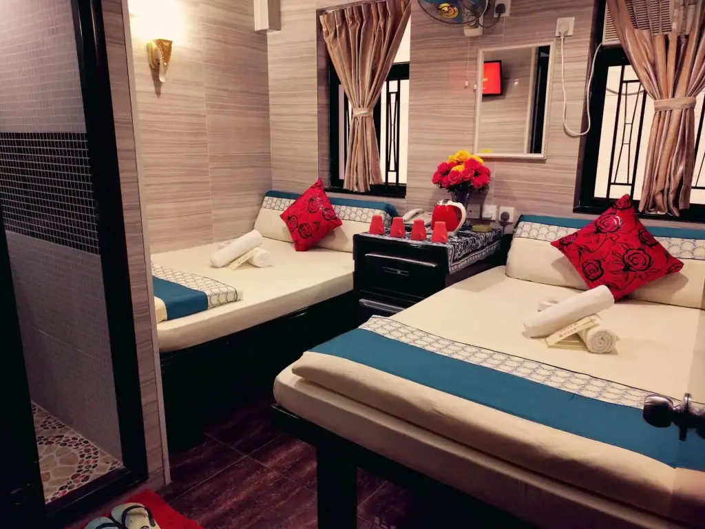 Гонконг: Dhillon Hotel - Hostel